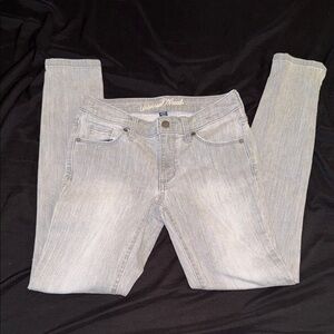 Universal Thread Light Gray Skinny Jeans